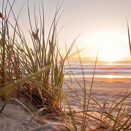 House Ideally Located In La Rochelle * 라로셸